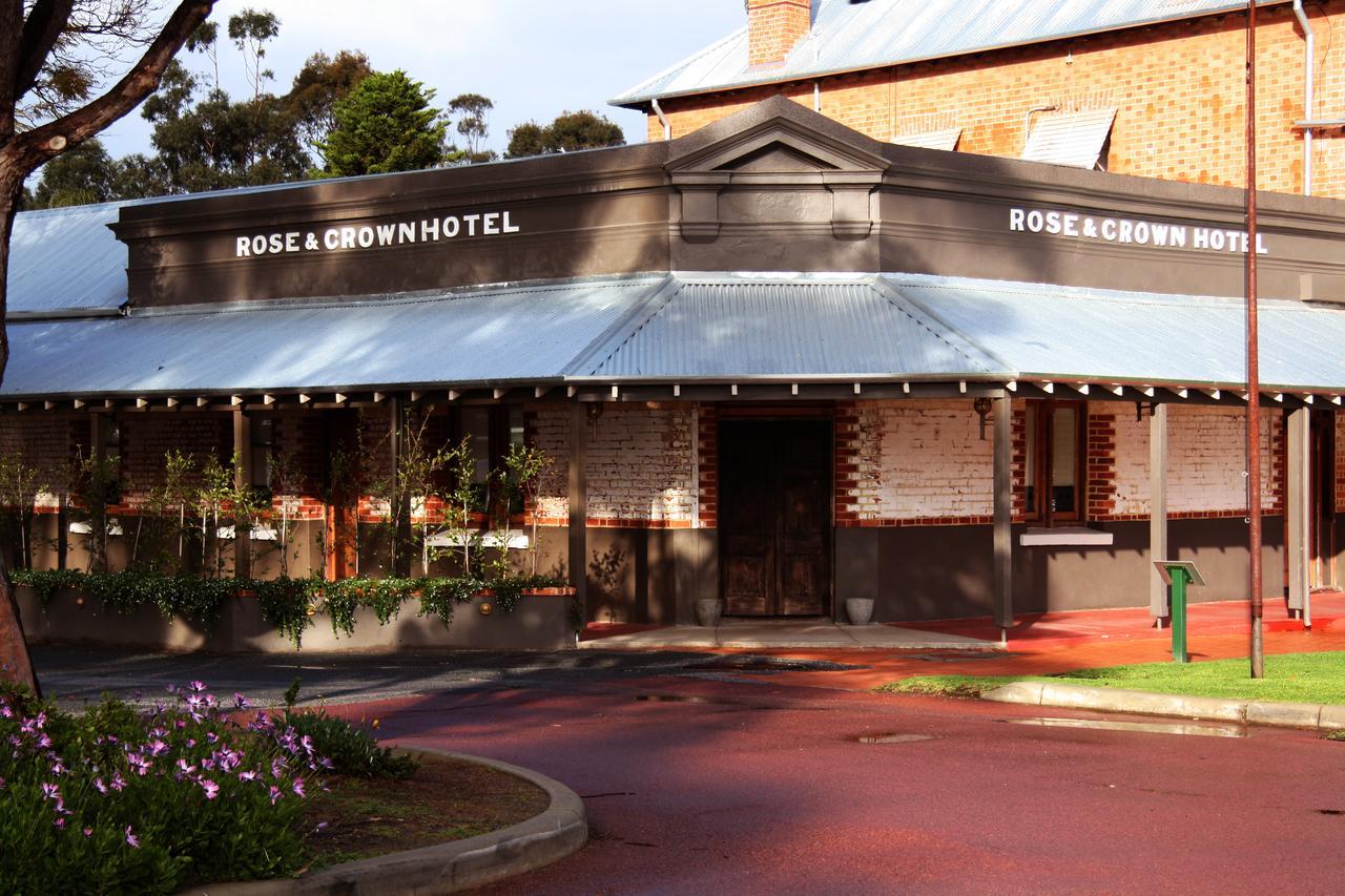 Rose & Crown Hotel Perth Luaran gambar